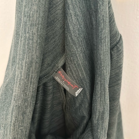 Free People Movement Sublime Rebound Shorts in frosted pine size small - Picture 7 of 7